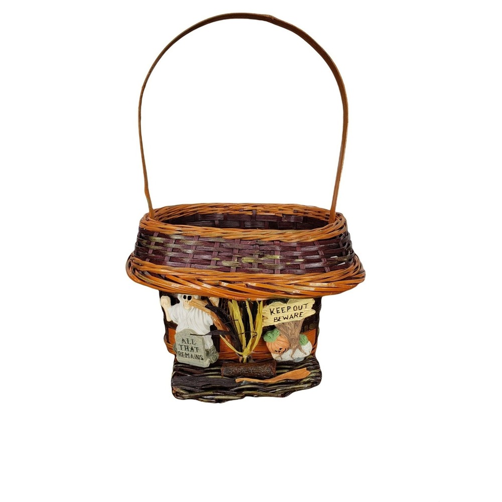 Halloween Wicker small Basket Ceramic Ghost ledge